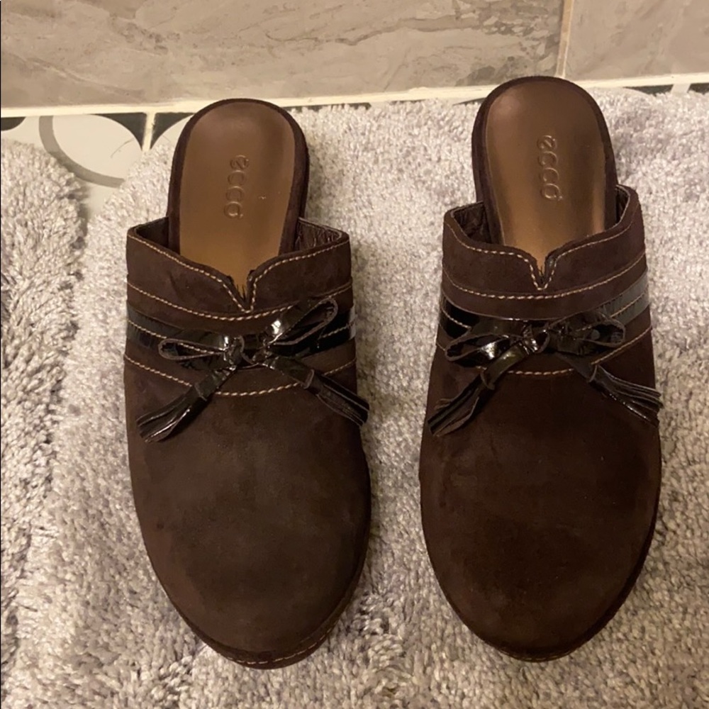 Ecco espresso clog shoes